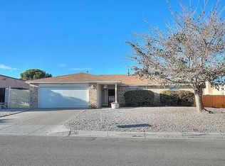 4673 Sutton St NW, Albuquerque, NM 87114