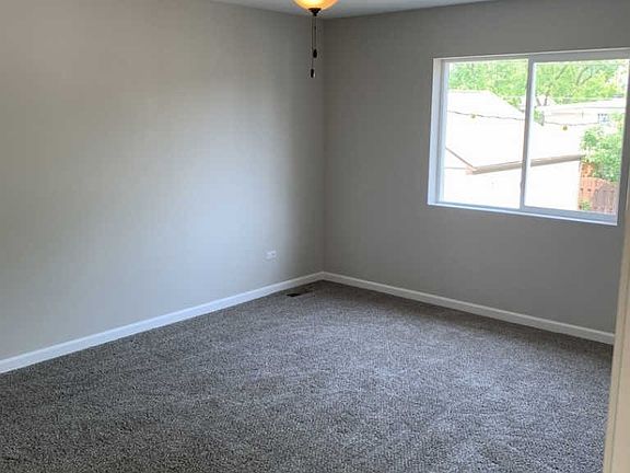 4th image of 14757 S Blaine Ave