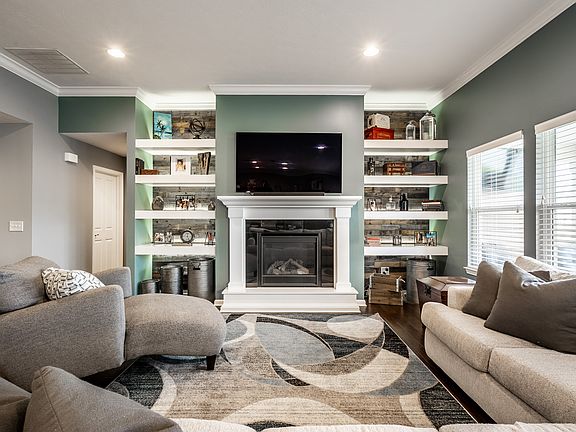 2nd image of 14104 Stoney Shore Ave