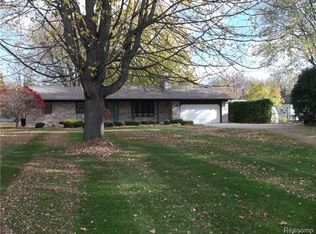 6165 Urban Dr, East China, MI