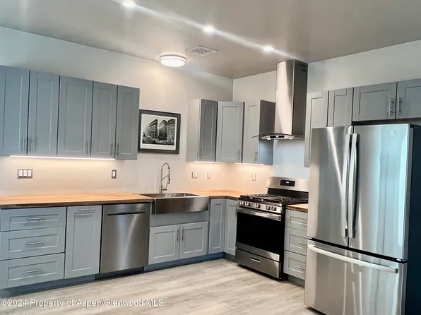 274 Cleveland St, Meeker, CO 81641