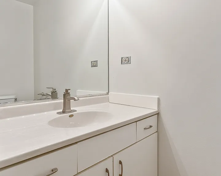 834 Swallow St — Photo 18