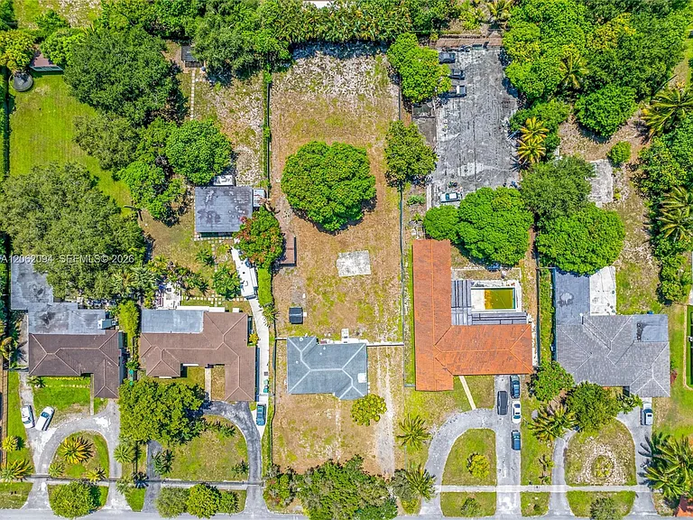 14120 NW 2nd Ave — Photo 39