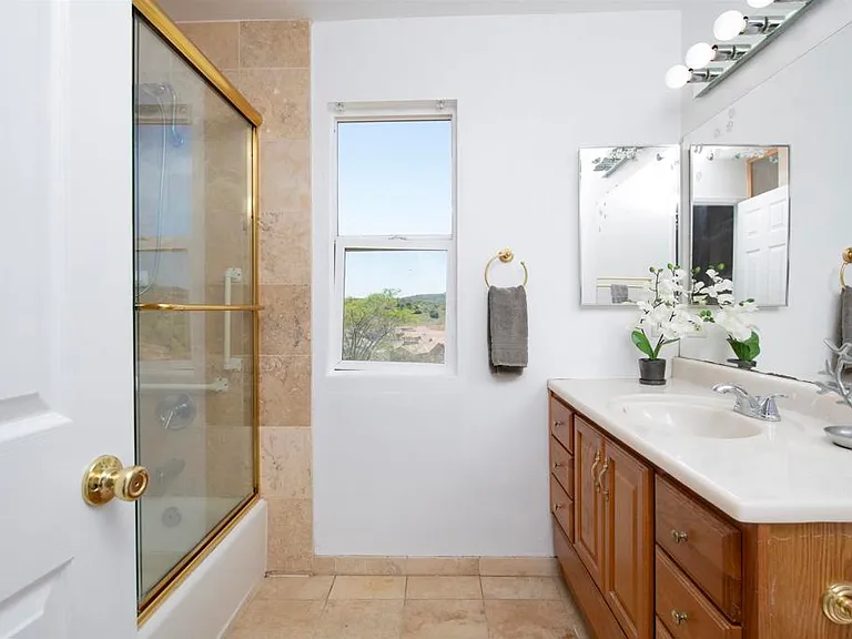 31916 Del Cielo Este — Photo 10