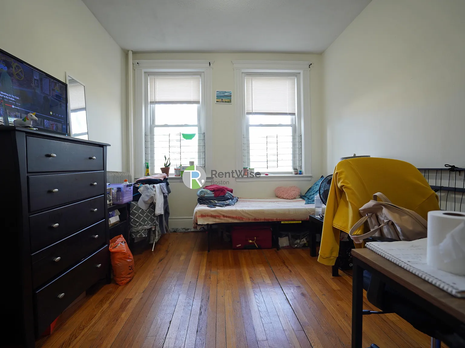 2 bed, 550 sqft, $2,550 — Photo 2