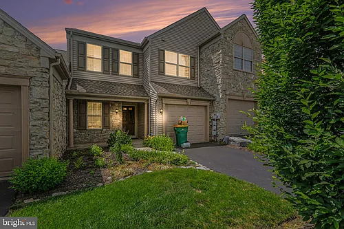 645 Springhouse Ln Photo 1