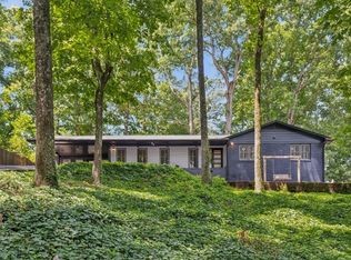 6878 Brandon Mill Rd, Sandy Springs, GA 30328