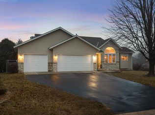 6711 Forest St, Farmington, MN 55024