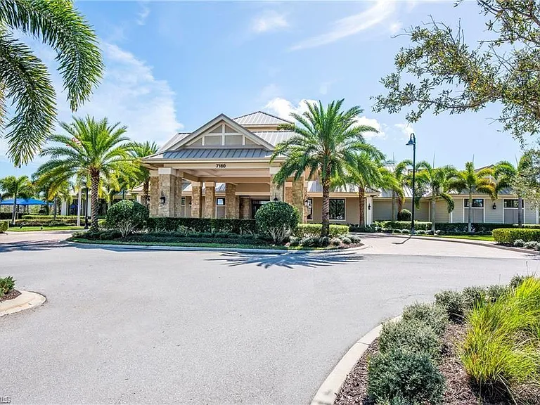 7567 Winding Cypress Dr — Photo 24
