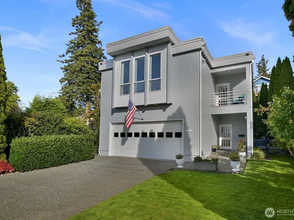 1005 11th Street, Bellingham, WA 98225