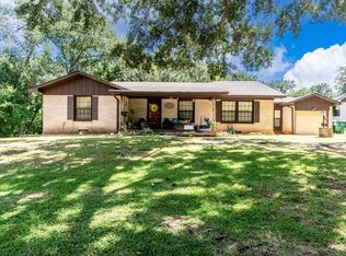 1416 E Park Ave, Palestine, TX 75801