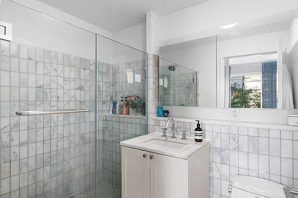 Rented by Brown Harris Stevens | media 6