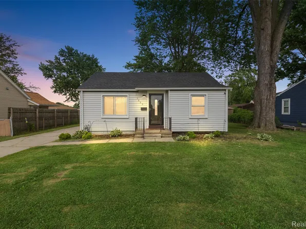 5869 Marvin St, Taylor, MI 48180
