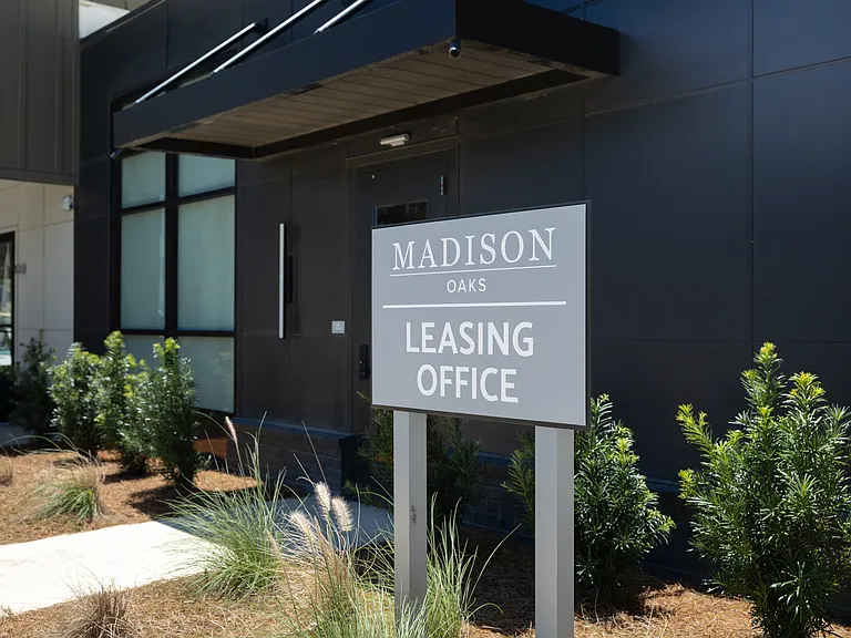 Madison Oaks — Photo 42
