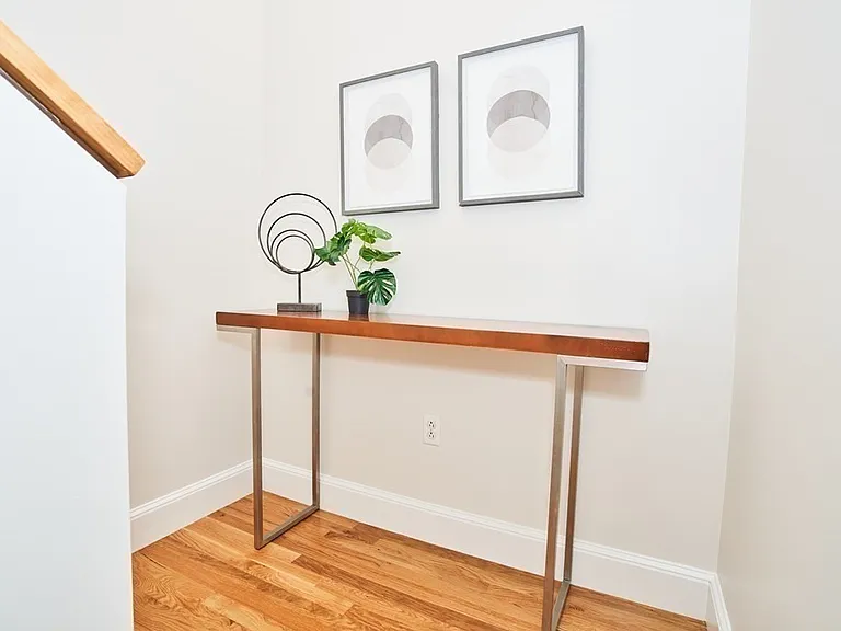 17 School St #2 — Photo 12