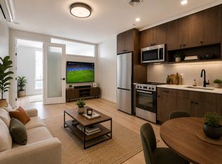 366 Leonard St #2C, Brooklyn, NY 11211