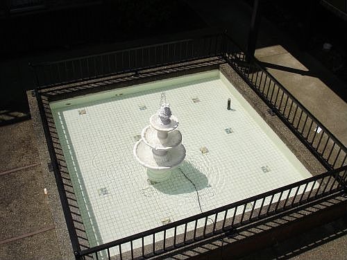 2nd image of 402 N G St APT 5