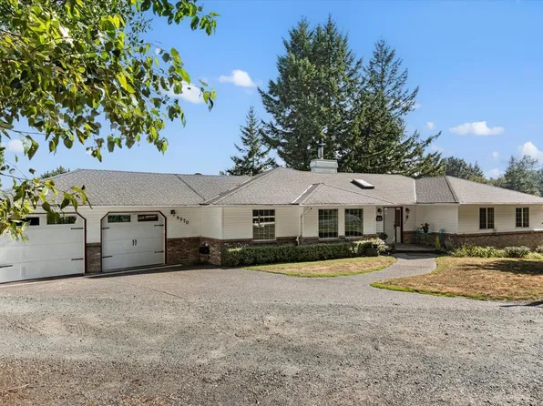 8570 Primrose Dr, Chilliwack, BC V2R 4A3