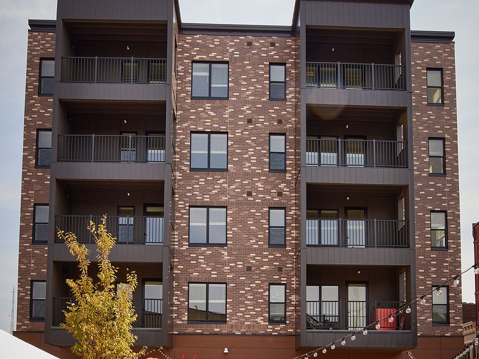 Building Photo 2