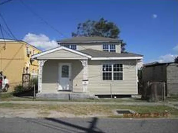 1428 Palfrey St, Gretna, LA 70053