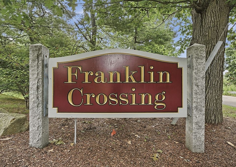 1st image of 405 Franklin Crossing Rd