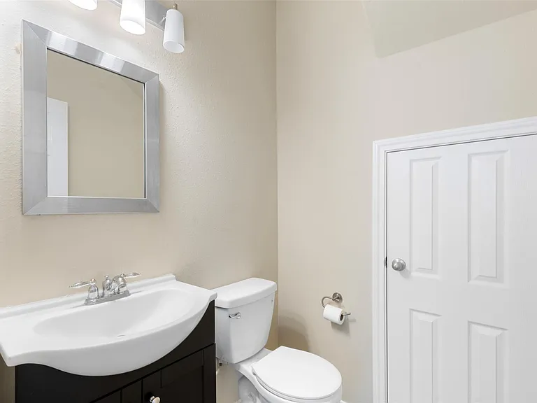 25211 Bentley Glen Ln — Photo 12