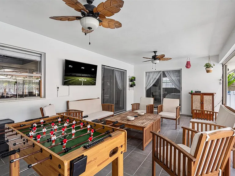 8101 W Lake Dr — Photo 23