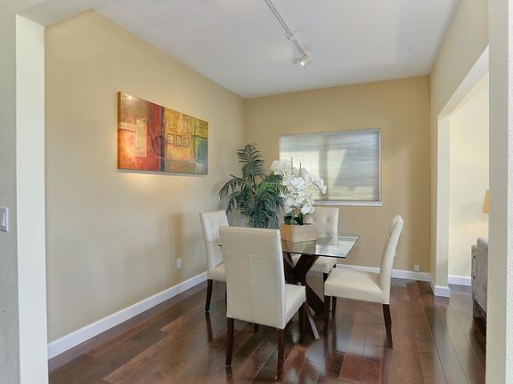 3rd image of 147 Viki Ct