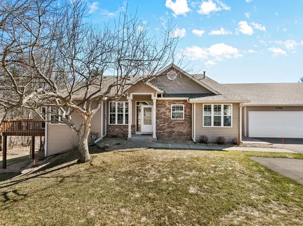 5796 Willow Ln N, Saint Paul, MN 55126