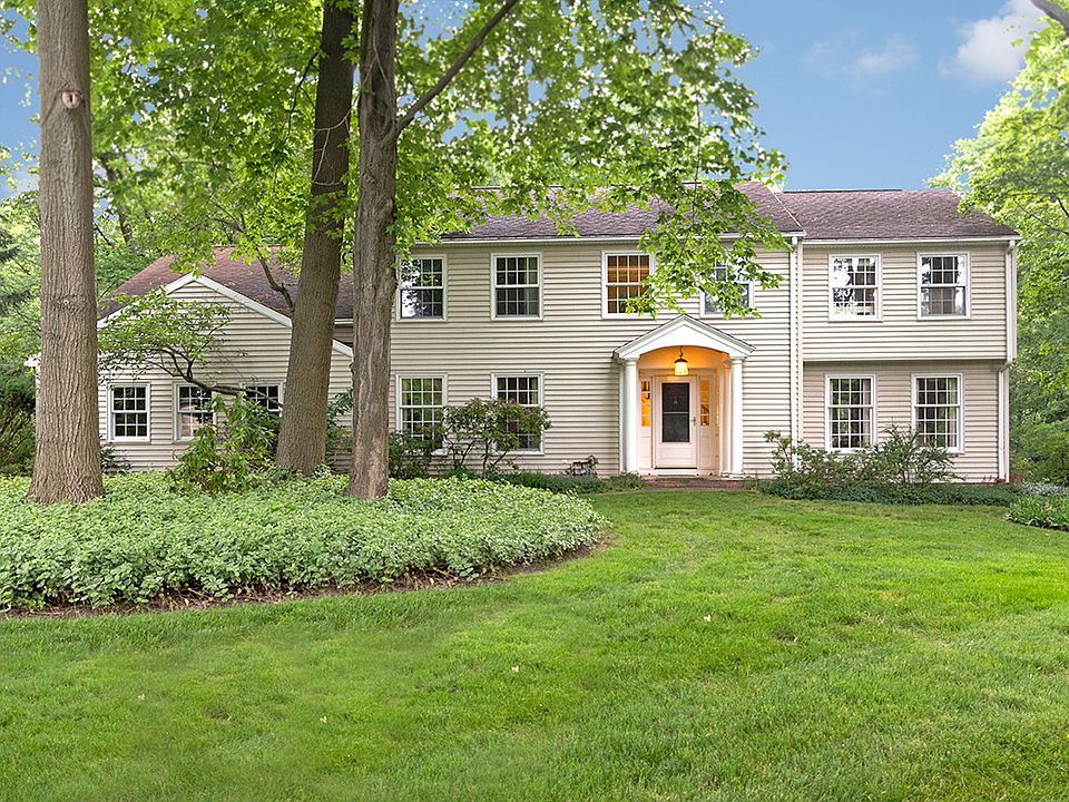 1st image of 31831 Meadowlark Way