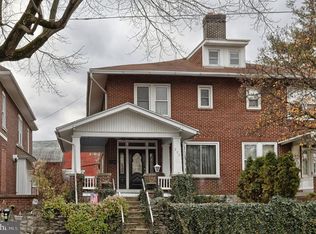 215 S 8th St, Lebanon, PA 17042