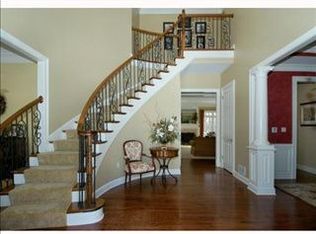 718 Parkview Dr, Gibsonia, PA