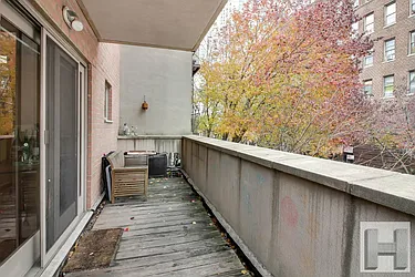 Sold by Harlem Lofts