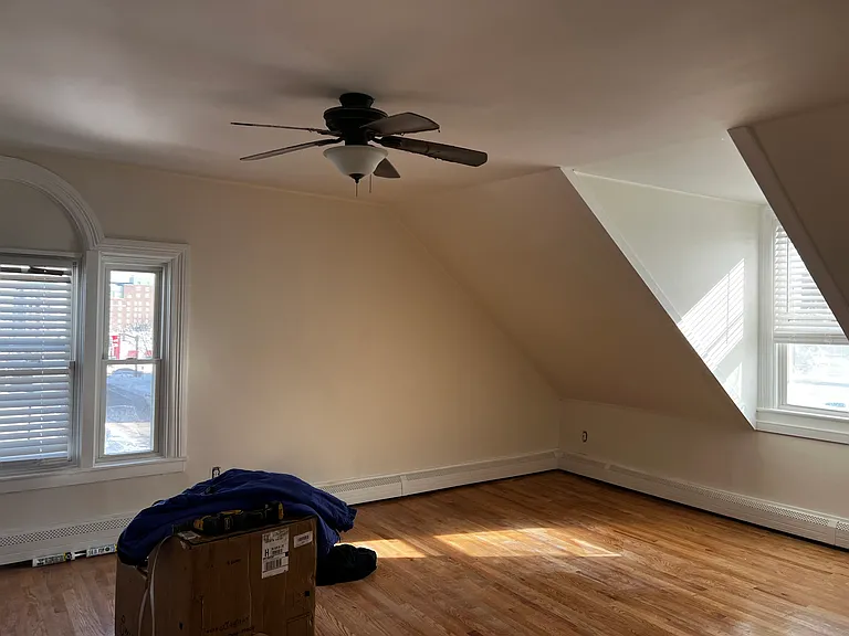 81 Summer St., Residences — Photo 2