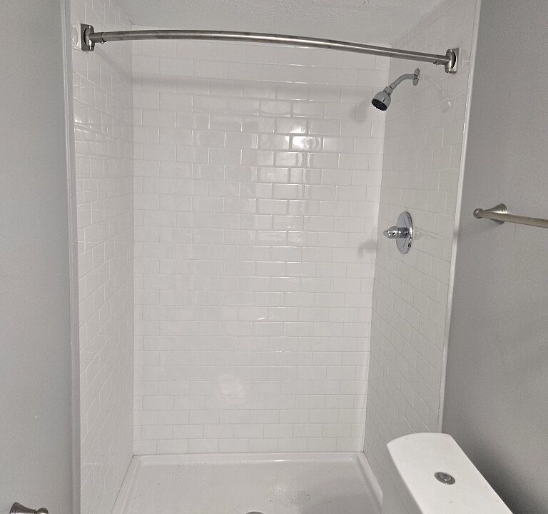 Bathroom-- Stand up shower