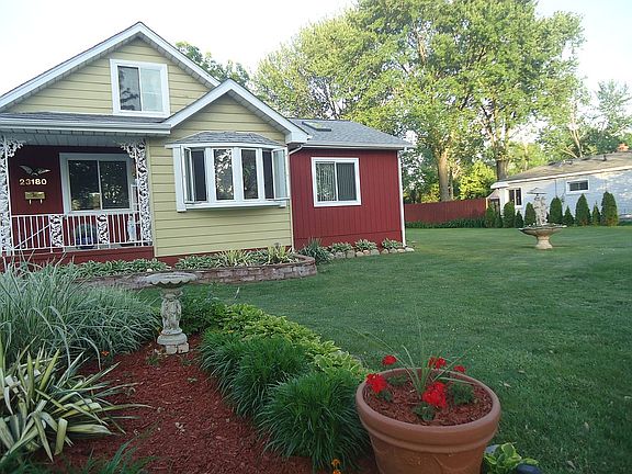 4th image of 23180 Lawson Ave