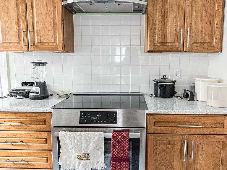 19 Menotomy Rd #2 — Photo 35
