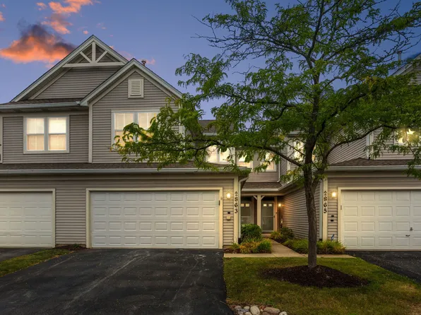 2863 Falling Waters Ln, Lindenhurst, IL 60046