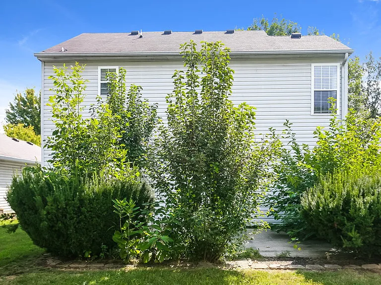 15341 Ten Point Dr — Photo 17