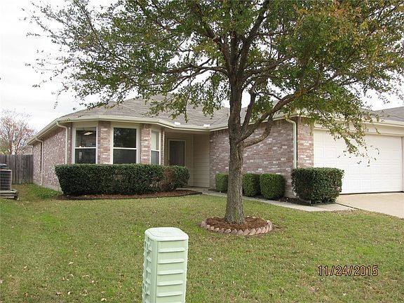 Nice, large & mature tree !! Covered front porch too!