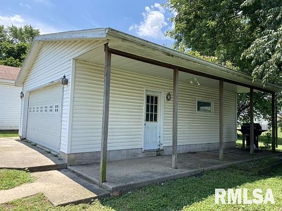 5th image of 204 N Price St