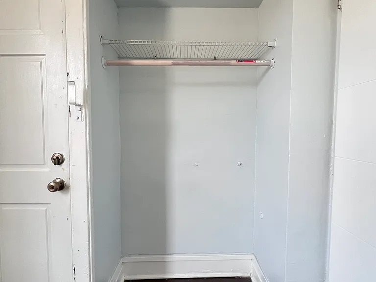 8856 S Lowe Ave #2R — Photo 22
