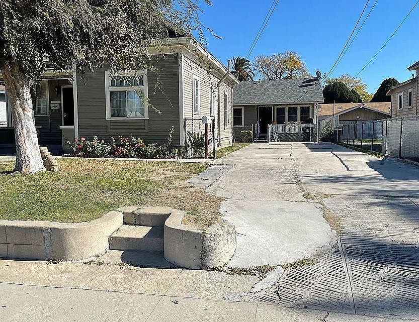 1st image of 125 S Mount Vernon Ave #125