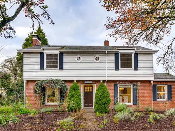 205 NE Billingher Dr, Portland, OR 97220