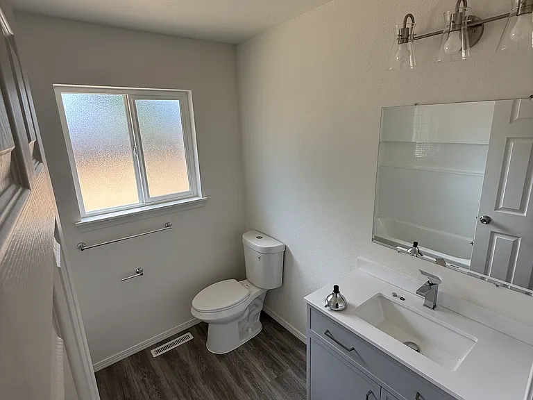 1305 Elm St #A — Photo 14