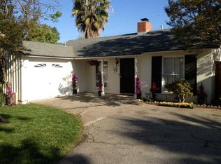 17419 Stagg St, Northridge, CA 91325