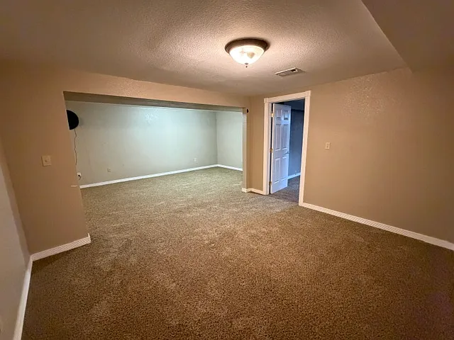 319 Bocage Dr — Photo 25