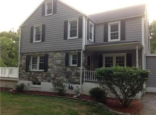 103 Hill St, Mahopac, NY 10541