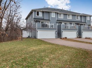 2453 E 117th St #25, Burnsville, MN 55337