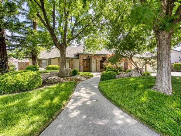 594 W Ellery Ave, Clovis, CA 93612